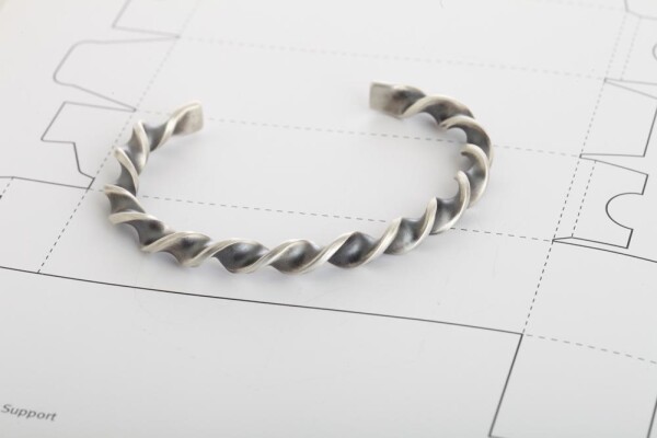 Twist Cuff Bracelet | TomerM Jewelry