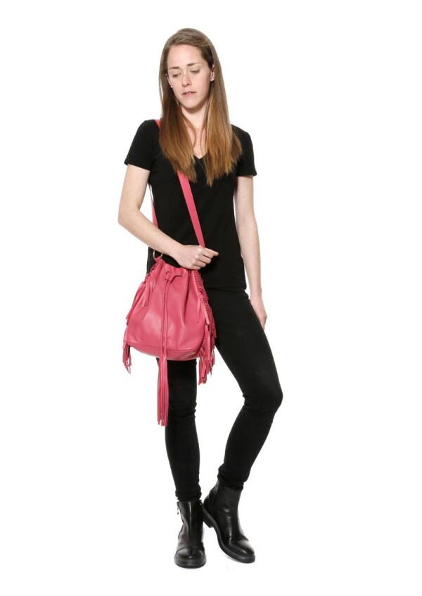 Pink leather shoulder bag | JUAN-JO gallery