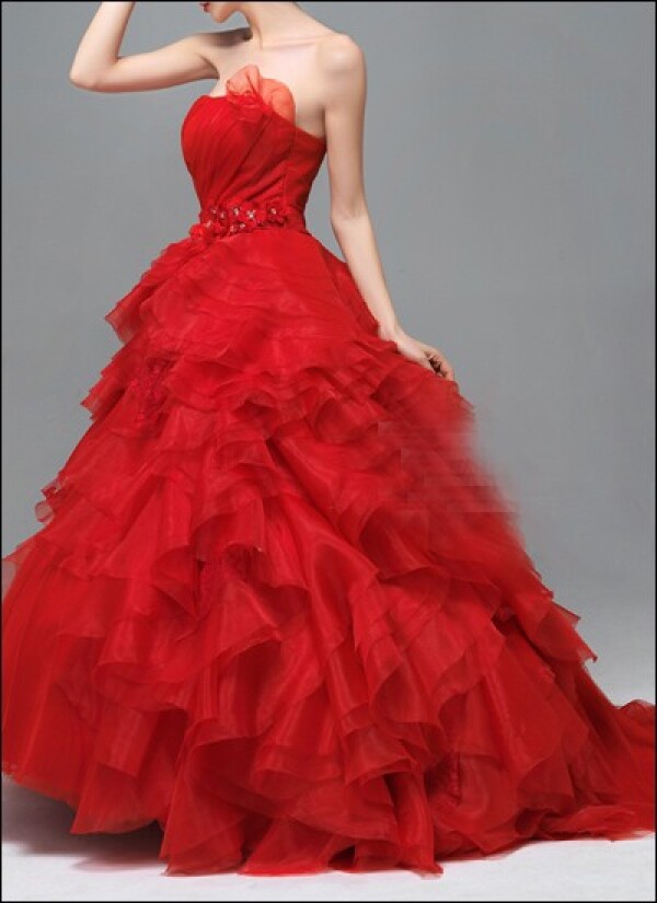 Red ball gown with waist belt | Lafanta | Braut- und Abendmode