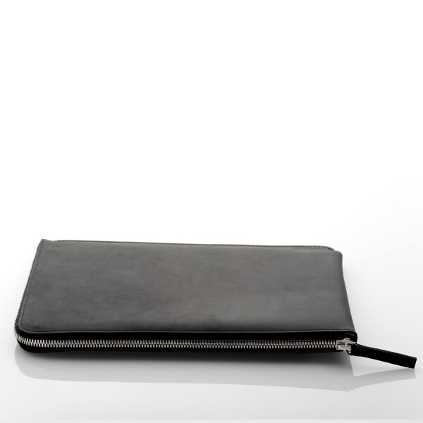 Leder MacBook Tasche mit Reißverschluss | germanmade