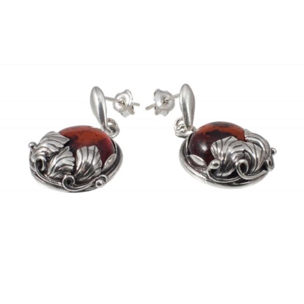 Silver earrings with cognac-color amber | BalticBuy