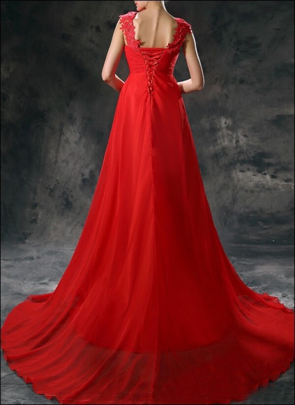 Red Empire chiffon dress with straps | Lafanta | Braut- und Abendmode