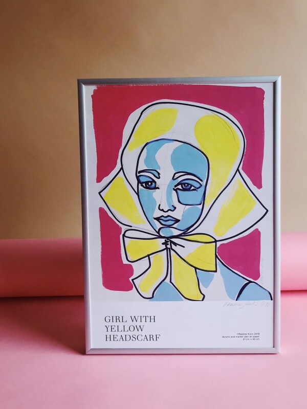 girl-with-yellow-headscarf - Begrenzter und signierter Kunstdruck | Atelier Nadine Kulis