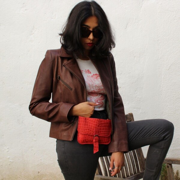 Red Leather Waist Bag | JUAN-JO gallery