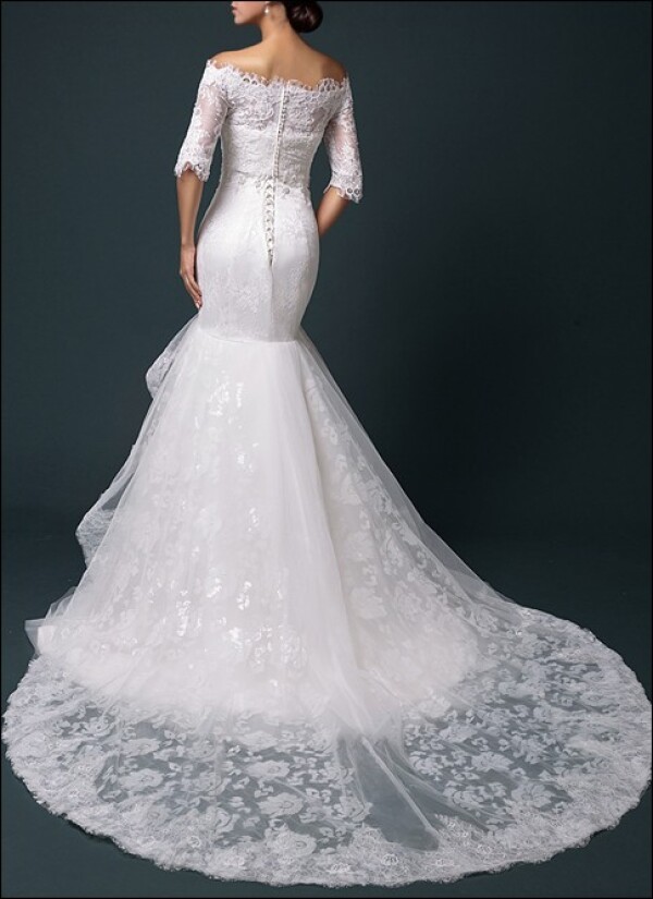 Mermaid Brautkleid aus Spitze mit Schleppe | Lafanta | Braut- und Abendmode