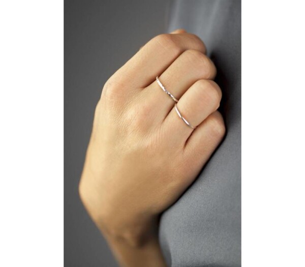 Zarter Ring aus 925er Sterling Silber | Luxaa